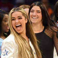 Addison Rae Charli D Amelio Machen Hatern Eine Ansage Bravo Madchen Freundschaft Fotoshooting Freunde Bff Bilder