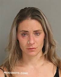 Melinda Goetz's Instagram, Twitter & Facebook