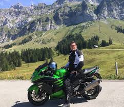 Am heutigen montag hat jan hofer seine letzte tagesschau nach fast 36 jahren moderiert. Svp Schweiz David Zuberbuhler