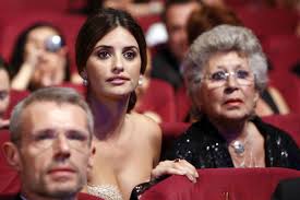 The late actress's children, javier, carlos and monica, confirmed the news in a. Cvyem56vqnhzum
