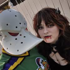 Will Six Flags layoffs affect ride operations or food and drink vendors?