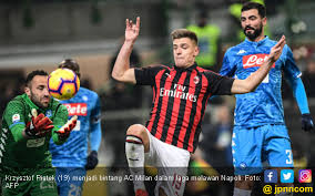 Krzysztof piatek, 25, uit polen hertha bsc, sinds 2019 centrumspits marktwaarde: Dua Gol Krzysztof Piatek Bawa Ac Milan Tundukkan Napoli Jpnn Com