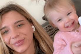 Heartbroken Scots mum pays tribute to 'beautiful and brave' toddler who  died from brain tumour