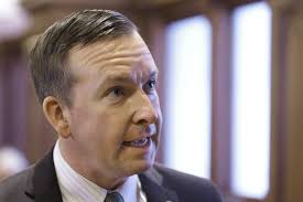 Bernard Schoenburg: Andy Manar in the mix for governor in 2018