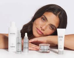 LOVE MY CLIENTS and their magic in a bottle to keep me looking my best  @janmariniskinresearch . . . Fun