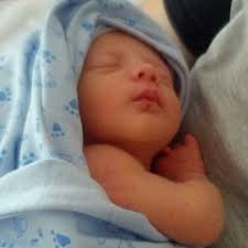 Stream Leanne Hawkins music