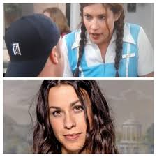 Please tell me I'm not the only one that thinks the Slappy's waitress is  secretly Alanis Morissette! 😆 : r/kingofqueens