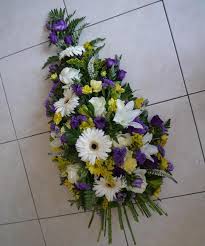 Check spelling or type a new query. Single Ended Funeral Spray With Stems Blue White And Yellow Buy Online Or Call 01582 528056