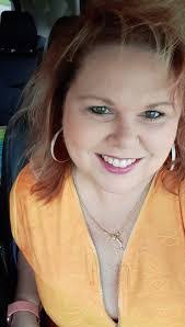 Diane Wiederholt's Instagram, Twitter & Facebook