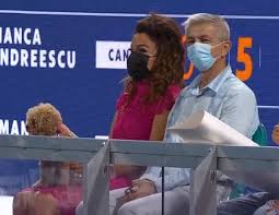 Jun 29, 2021 · bianca andreescu , the canadian press eighteen singles matches at wimbledon have been postponed because of rain, including one between no. Andreescu With The Full Support Of Her Mother Father And Dog Coco At The Miami Open Pictures Tennis Tonic News Predictions H2h Live Scores Stats