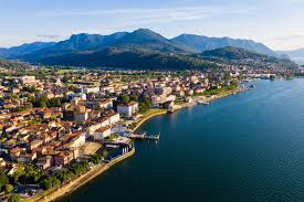 Zahlreiche sehenswürdigkeiten in deutschen städten warten darauf, entdeckt zu werden. Die 10 Schonsten Urlaubsziele Am Lago Maggiore Check24 Reisewelt