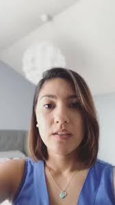 Jennifer Kinch's Instagram, Twitter & Facebook