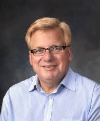 Andrew Kell's Instagram, Twitter & Facebook