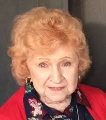 Evelyn Britt's Instagram, Twitter & Facebook