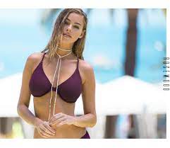 Sunsets Separates 2019 Lookbook Elizabeth Turner Model Fashion