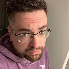 Is there a faster way to lockpick doors or chests