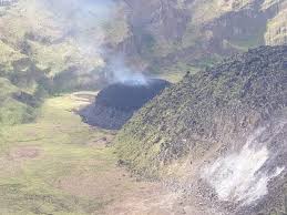 Vincent on friday following mandatory evacuation orders from. Soufriere St Vincent Volcano West Indies St Vincent Volcanic Alert Level Raised To Orange New Lava Dome Growth Volcanodiscovery