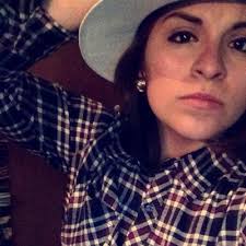 Martha Arechiga (@arechiga_com)