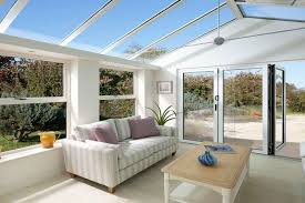 La Veranda Moderne 80 Idees Chic Et Tendance Veranda Moderne Deco Veranda Decoration Veranda