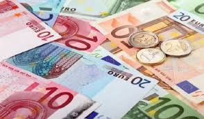 Το φετινό δώρο πάσχα αναμένεται να πληρωθεί σε δύο δόσεις, όπως ακριβώς συνέβη και με το δώρο χριστουγέννων. Dwro Pasxa 2021 Pws 8a Katablh8ei Stoys Ergazomenoys Se Anastolh Tropologia Ergasia Eidhseis