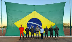 Prefeito Ronivon recebe comandante da 11ª Região Militar durante visita de orientação ao Tiro de Guerra