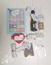 Recién casados (just married) es una comedia romántica, protagonizada por ashton kutcher y brittany murphy de 2003 dirigida por shawn levy. Mientras Cuchufleta Duerme Kit De Supervivencia Para Recien Casados