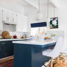 Oversize pendants for every style home. 20 Kitchens With The Most Beautiful Pendant Lighting