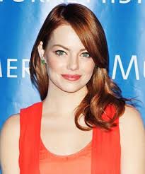 Emma stone passe au blond platine avant l'été, et c'est canon. Emma Stone Red Hair Photos Celebrity Hair Color
