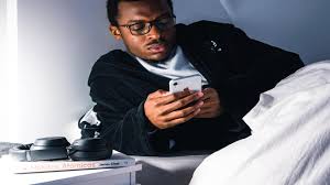 The read receipts cost money, as users must pay for 20, 10, or 5 matches at a time. Yps49jysmnhfhm