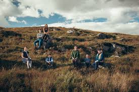 Lord of the dance 03. Angelo Kelly Family Irish Heart Neues Album Ab 25 Mai Im Handel Grosse Sommer Und Weihnachtstournee Am 2 Juni In Der Ard Gunzburg Myheimat De