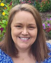 Emily Rauch's Instagram, Twitter & Facebook