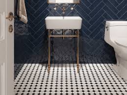 Bathroom floor tiles glossy or matte. Elements Interceramic