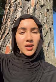 Gabenor Muhammad Ari Abraham