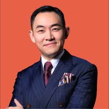 Marlene Abella's Instagram, Twitter & Facebook