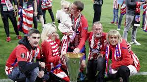 She and antoine speak different languages. Laliga Erika Proves Key To Griezmann S Decision To Stay With Atletico Madrid Marca In English