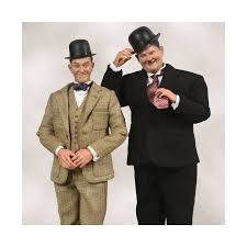 Lorsqu'ils ne font pas la manche devant un centre pour sourds et muets. Laurel Et Hardy Big Chief Studios Classic Suits