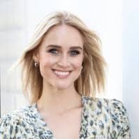 Jane Merrell's Instagram, Twitter & Facebook