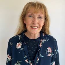 Mary Luff's Instagram, Twitter & Facebook