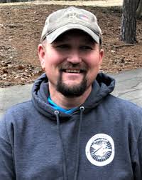 Billy Helton's Instagram, Twitter & Facebook