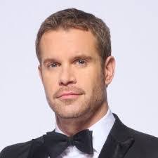 Stephen Huszar's Instagram, Twitter & Facebook