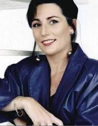 Detrás del Poder (2013)