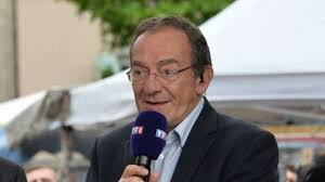 Born 8 april 1950 in amiens, somme) is a news reader and broadcaster on french television. 13h De Tf1 Apres Un Gros Probleme Technique Le Journal De Marie Sophie Lacarrau De Retour A L Antenne Voici