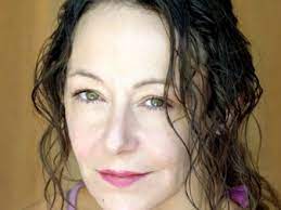 Αναγνώσεις | h λυδία φωτοπούλου διαβάζει τον/την ορλάντο της βιρτζίνια γουλφ. Lydia Fwtopoyloy Biografia Parastaseis Tainies Seires Unstage Gr