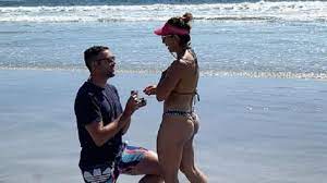 La pionera de tiro skeet en chile tiene los ojos y el corazón puestos en los juegos olímpicos de río 2016. Se Casa Francisca Crovetto Acepto La Propuesta De Matrimonio De Su Pareja Alairelibre Cl