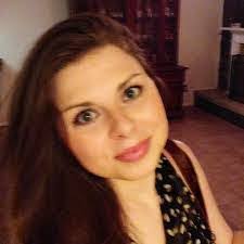 Linda Blocher's Instagram, Twitter & Facebook