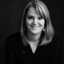 Rebecca Lauderdale's Instagram, Twitter & Facebook