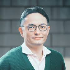 Asia Louis's Instagram, Twitter & Facebook