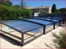 Pour le moment je me penche plus sur un abris mi haut mais au maxi de sa hauteur motorisé et télescopique pour une piscine de 12 x 5 avec escalier ramon. Abri Piscine Desjoyaux Prix Devis Gratuit Jardinantes