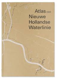 De eerste schetsen voor de nieuwe hollandse waterlinie dateren van het eind van de achttiende eeuw. Atlas Nieuwe Hollandse Waterlinie Nai010