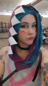 trinket trade meet up for cosplayers